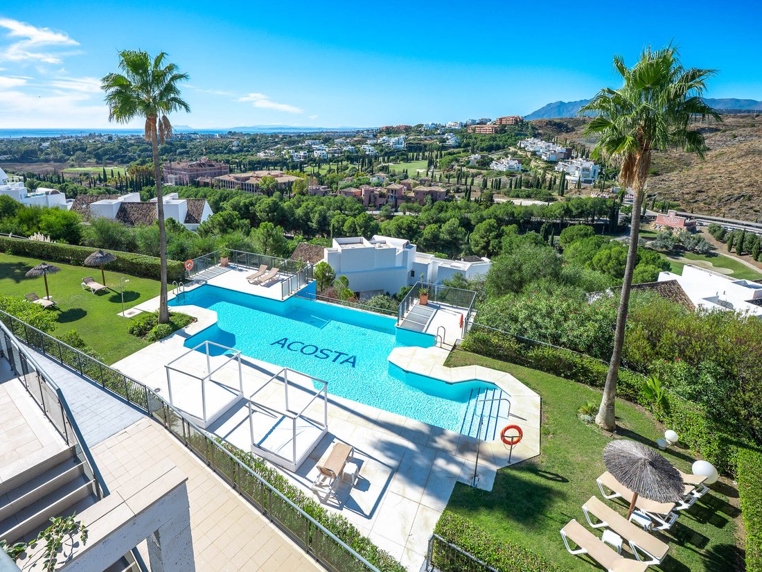 Apartment in Benahavis, Andalusia, Spain 2 - 16631456
