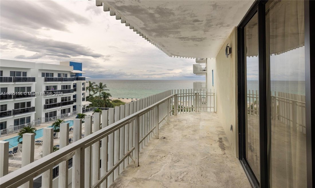Condo in Miami Beach, Florida, United States 1 - 16640553