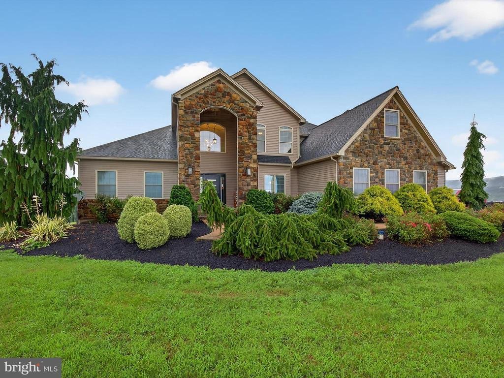House in Halifax, Pennsylvania, United States 5 - 15893871