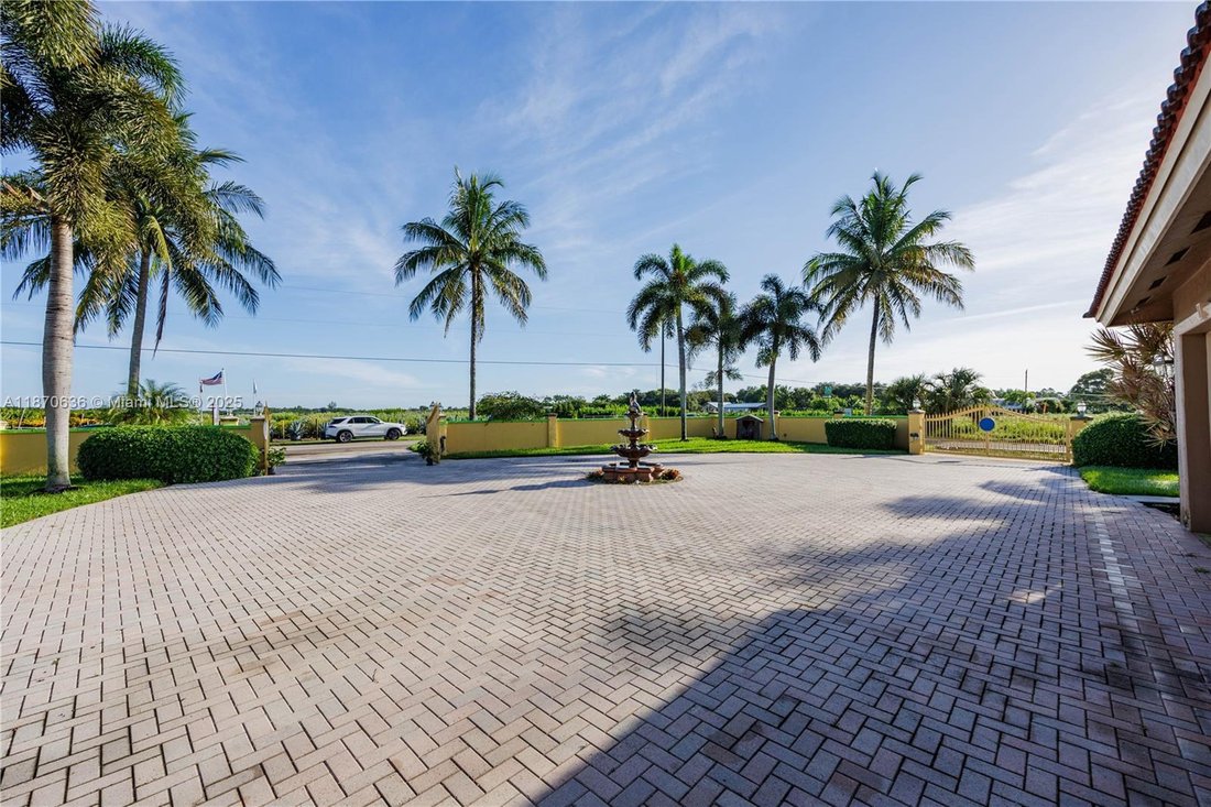 House in Homestead, Florida, United States 3 - 16639989