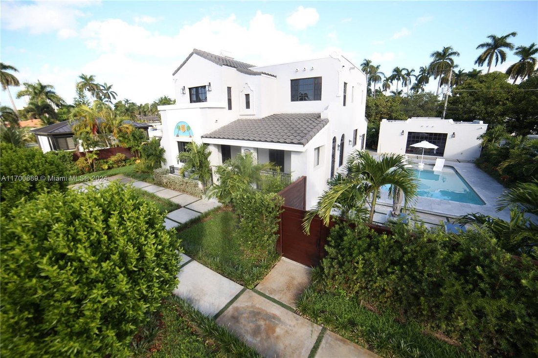 House in Hollywood, Florida, United States 5 - 16640636