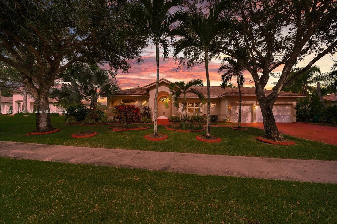 House in Davie, Florida, United States 2 - 16635559