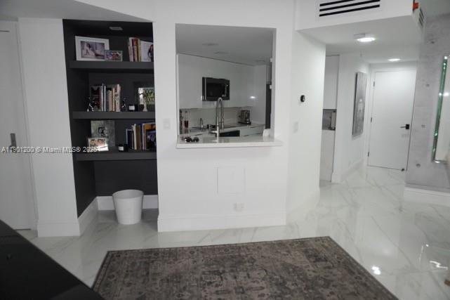 Condo in Miami, Florida, United States 4 - 16640482