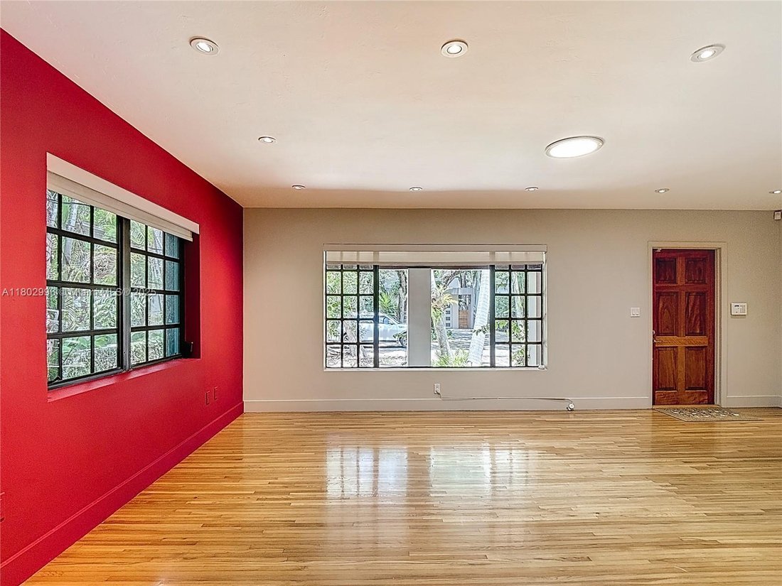 House in Miami, Florida, United States 3 - 16635667