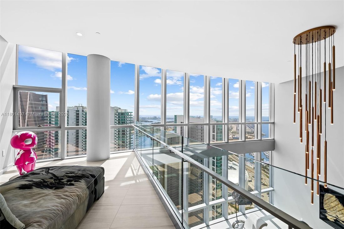Condo in Miami, Florida, United States 2 - 16636316