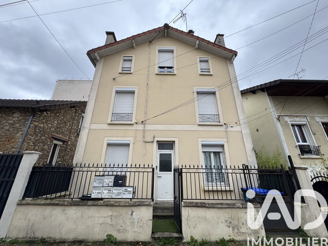 Sully-Vauban, Livry-Gargan, France 1 - 16647751