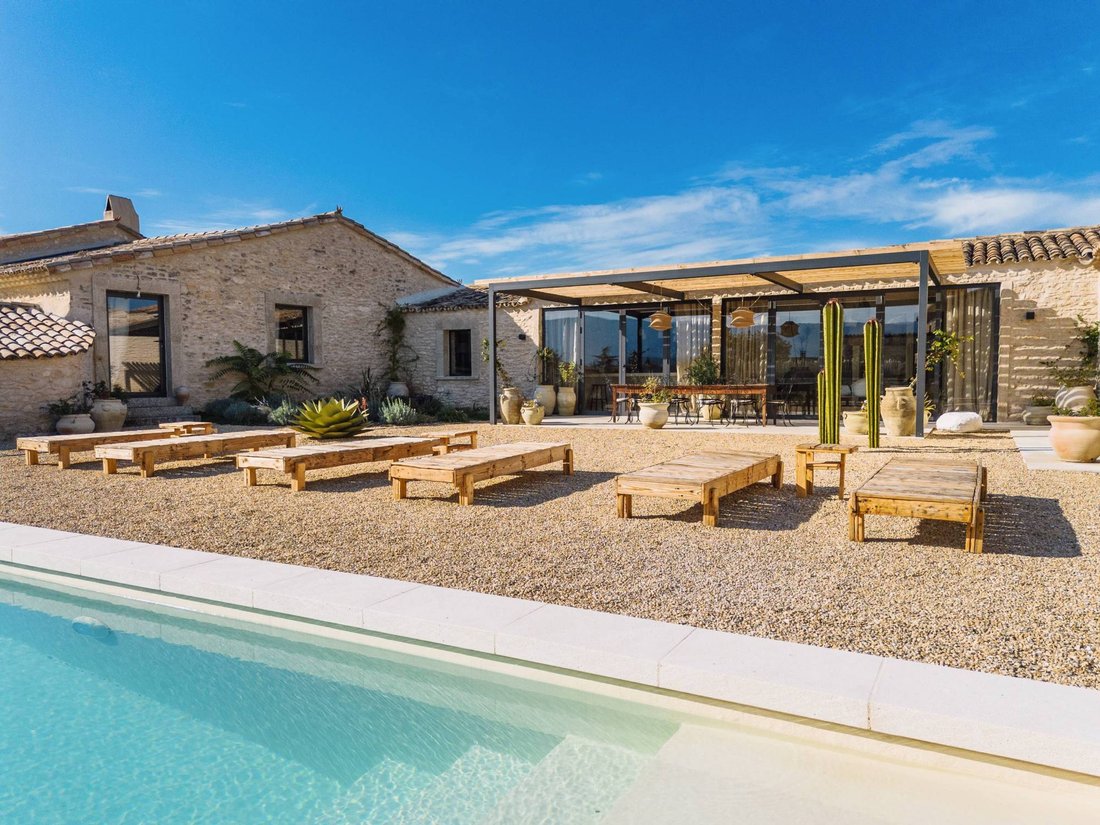 House in Gordes, Provence-Alpes-Côte d'Azur, France 1 - 16645340