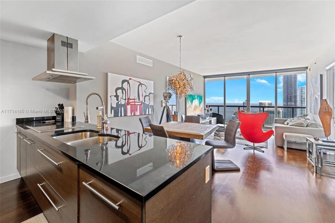 Condo in Miami, Florida, United States 3 - 16640013