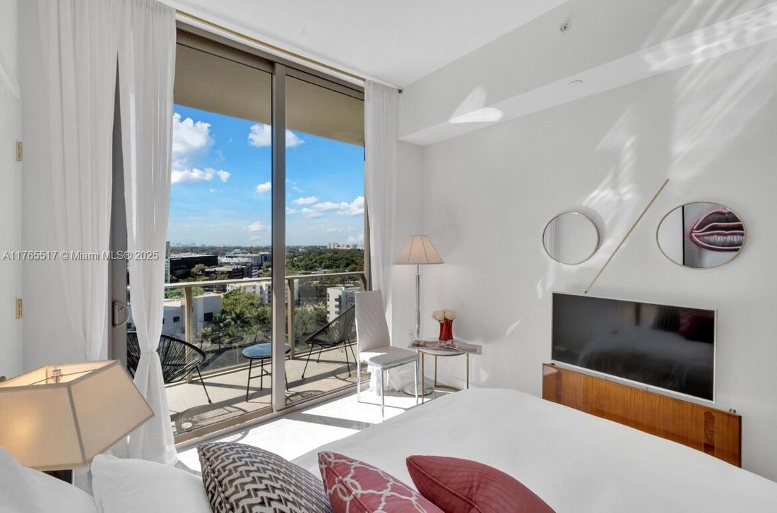 Condo in Miami, Florida, United States 4 - 16636089