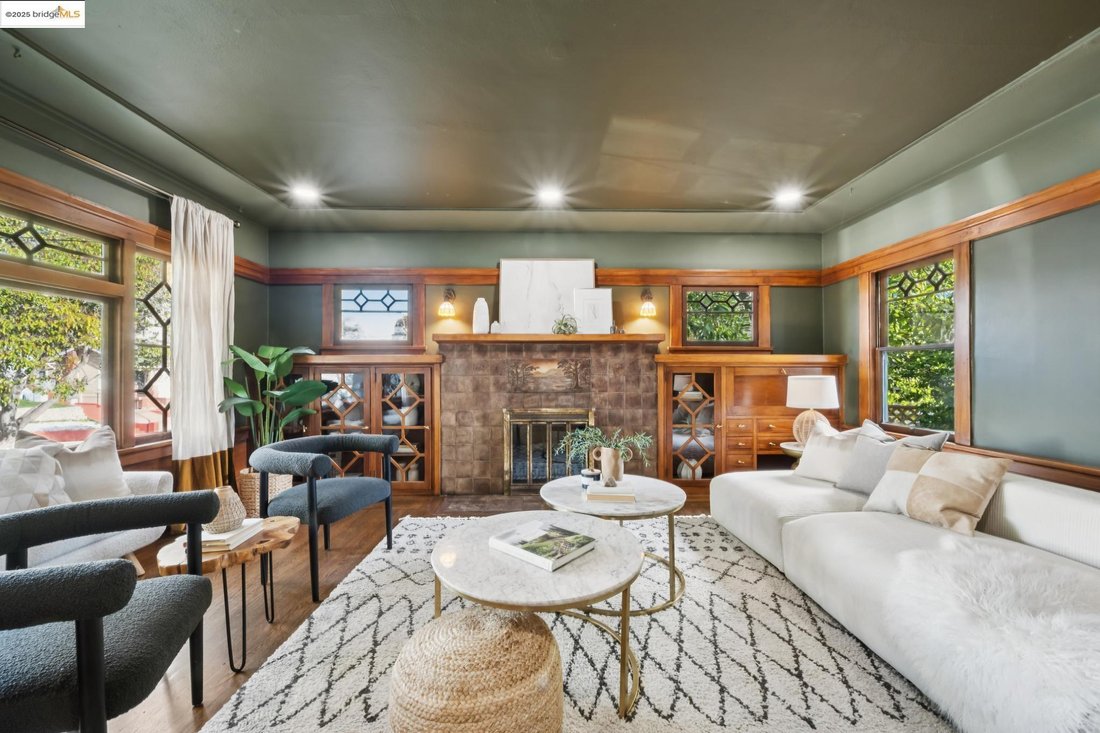House in Oakland, California, United States 5 - 16644494