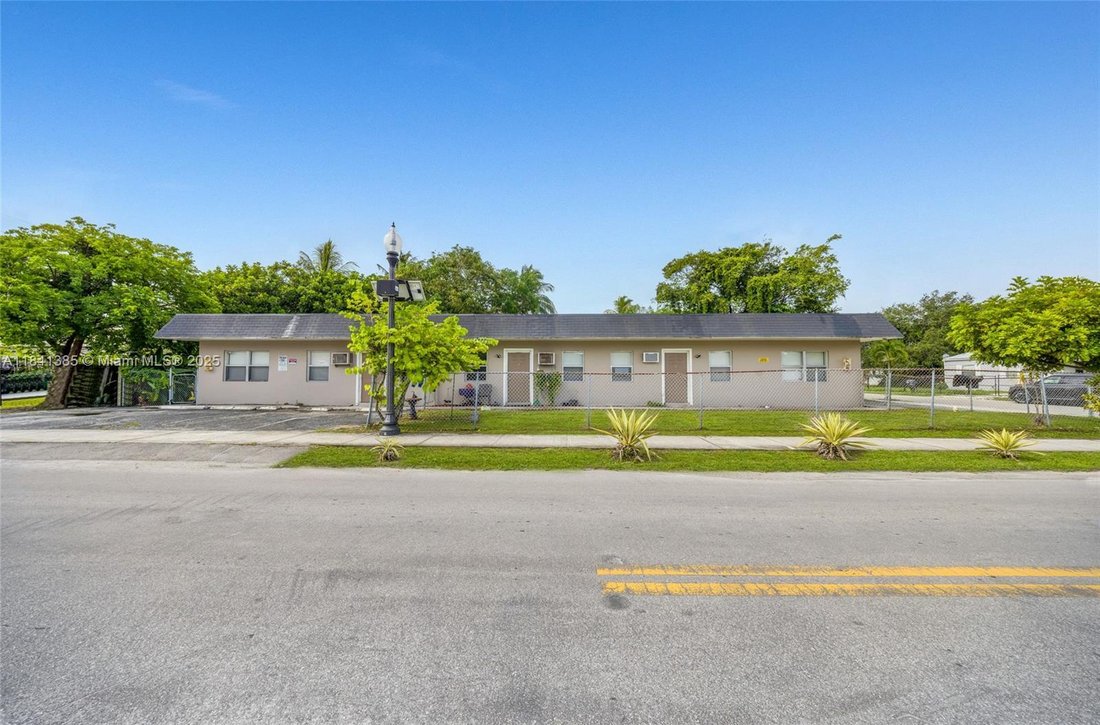 Wilton Manors, Florida, United States 1 - 16637398