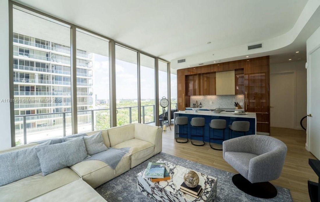 Condo in Miami, Florida, United States 3 - 16635504