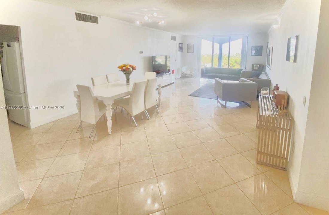 Condo in Bal Harbour, Florida, United States 3 - 16636962