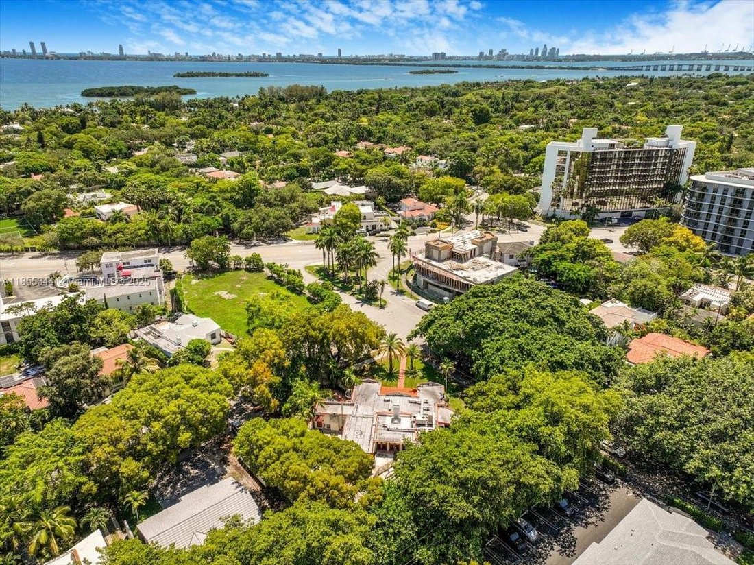 Maison à Miami, Floride, États-Unis 4 - 16638480