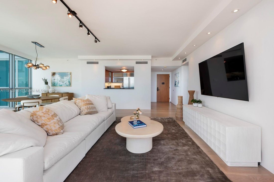 Condo in Miami Beach, Florida, United States 4 - 16639444