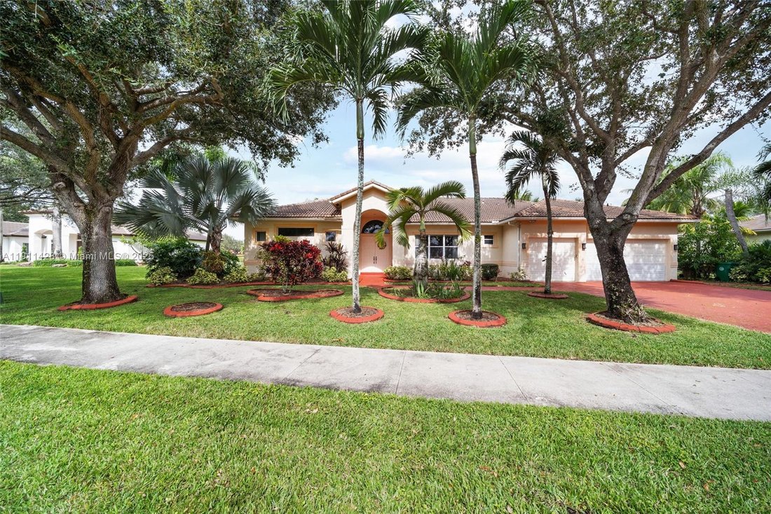 House in Davie, Florida, United States 1 - 16635559