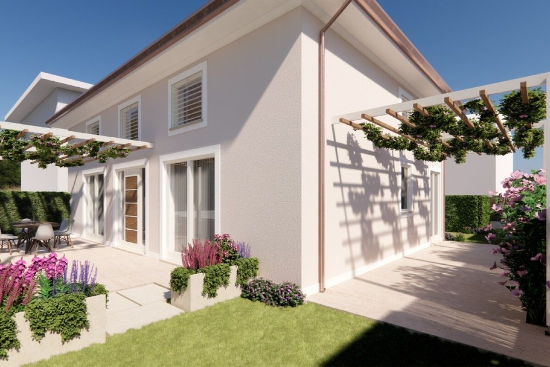 House in Pietrasanta, Tuscany, Italy 3 - 16647844