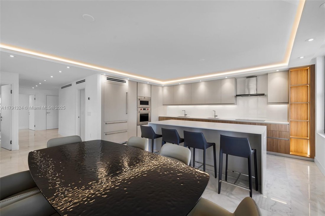 Condo in Bal Harbour, Florida, United States 4 - 16636677
