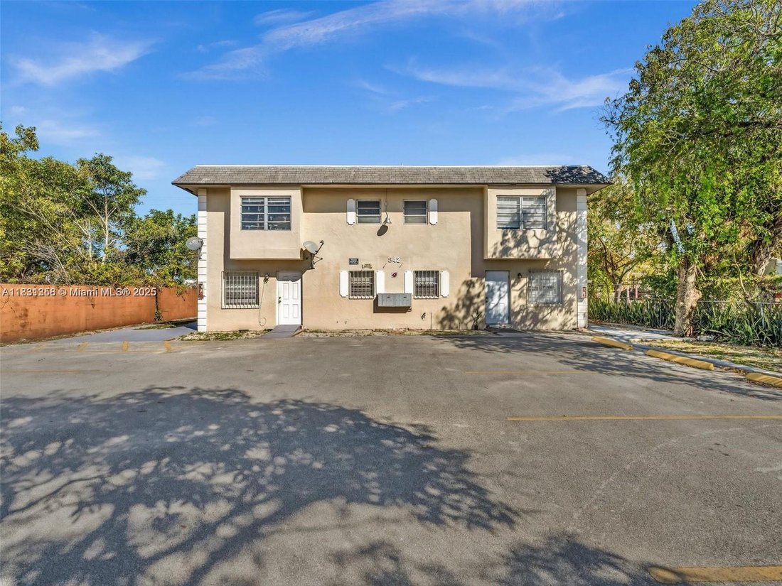 Wilton Manors, Florida, United States 2 - 16637582
