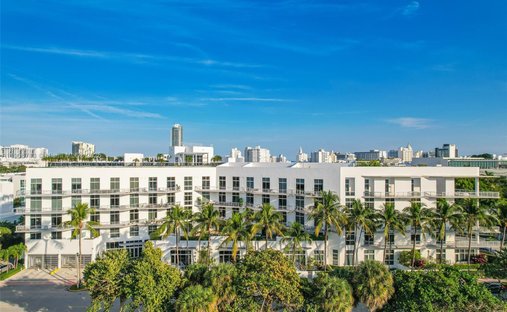 Condo in Miami Beach, Florida, United States 1