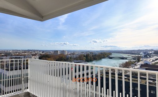 Apartment in Perralière, Lyon, Auvergne-Rhône-Alpes 1