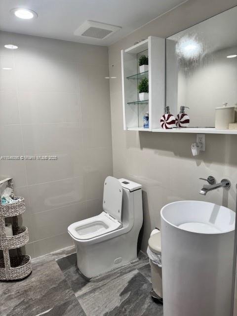 House in Hialeah, Florida, United States 4 - 16636357