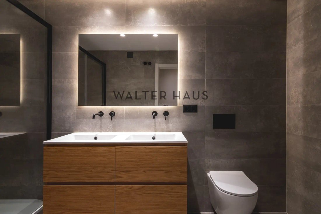 Apartment in Eixample, Barcelona, Spain 5 - 15358813