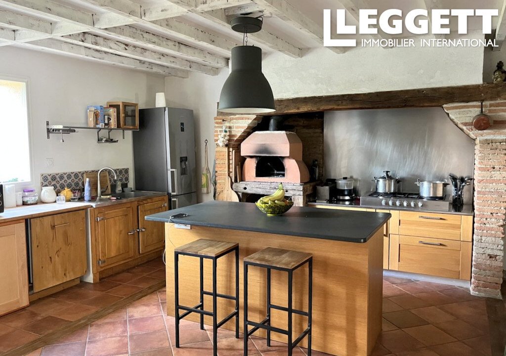 Farm Ranch in Saint-Sulpice-la-Pointe, Occitania, France 4 - 16645453