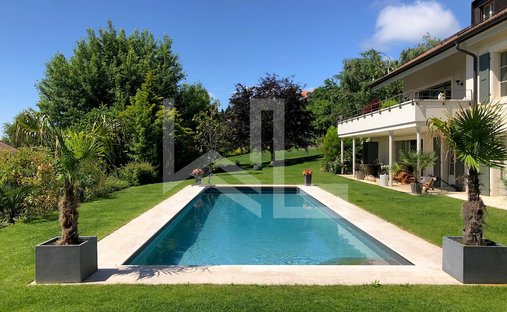 Castle for Sale in Féchy, Vaud, Switzerland