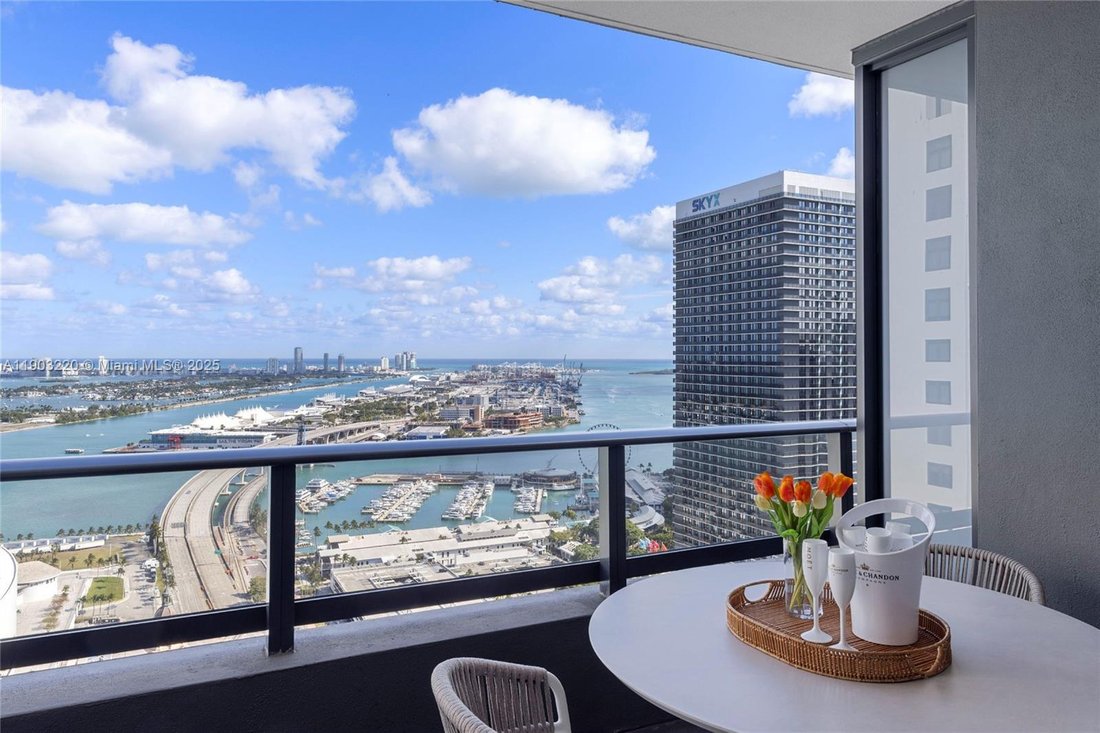 Condo in Miami, Florida, United States 4 - 16638498
