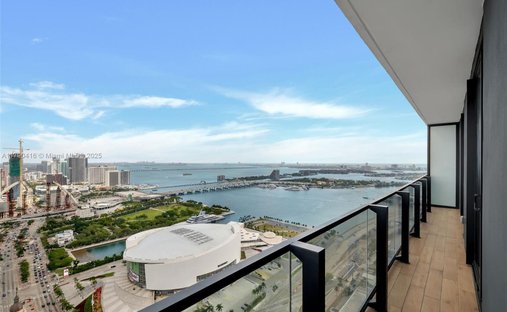 Condo in Miami, Florida, United States 1