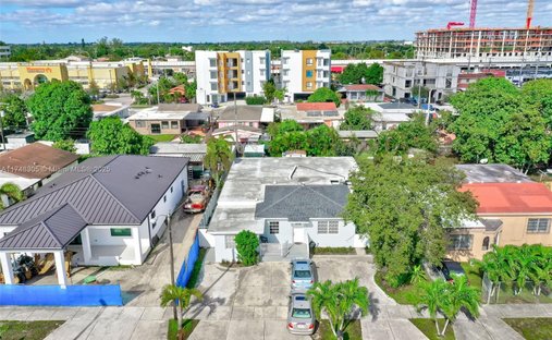 House in Hialeah, Florida, United States 1