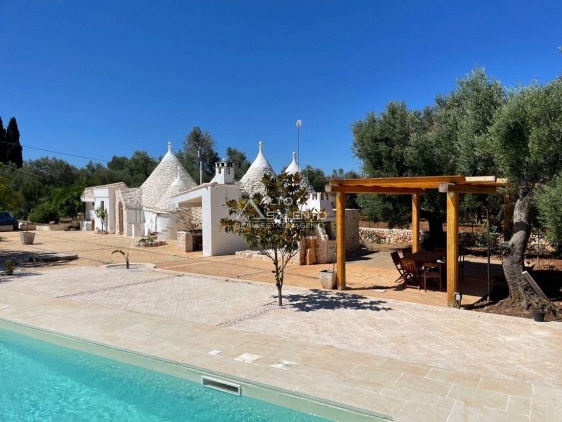 Country House in Ceglie Messapica, Apulia, Italy 1 - 16631417