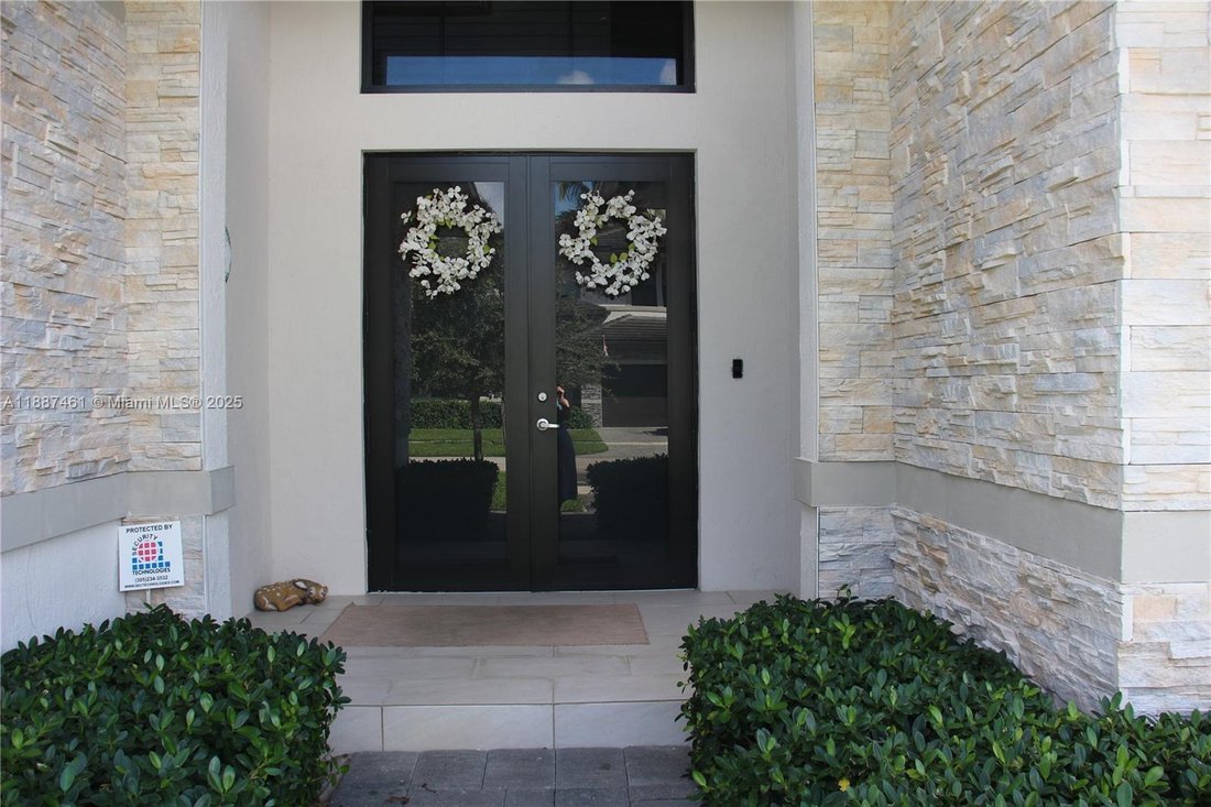 House in Miami, Florida, United States 2 - 16635884