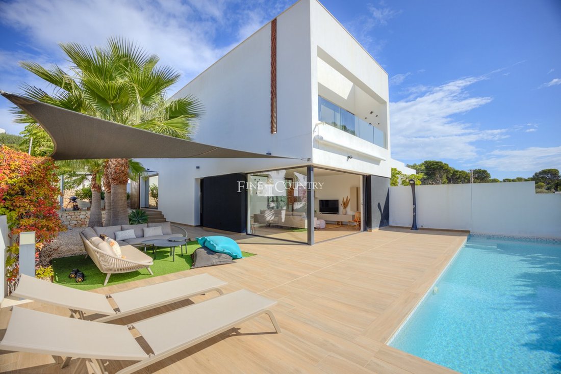 Villa in Moraira, Teulada, Valencian Community 1 - 16631401