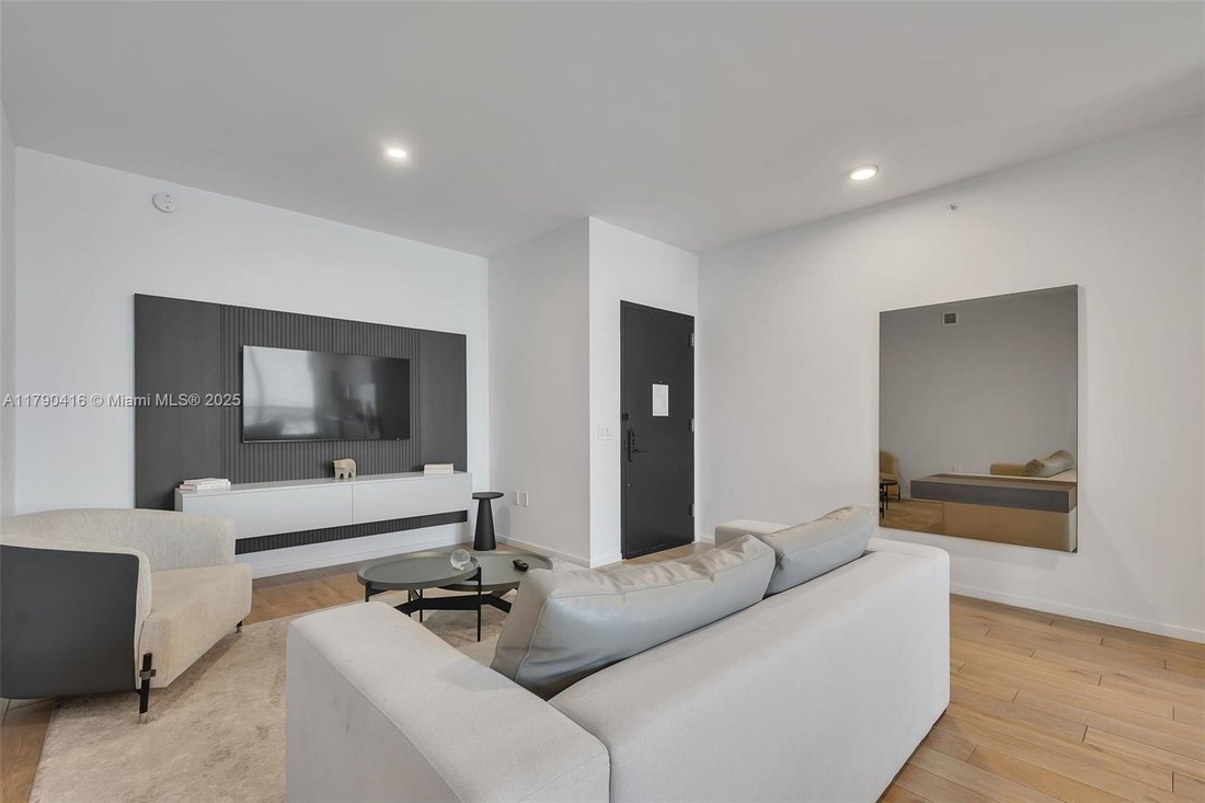 Condo in Miami, Florida, United States 3 - 16640533