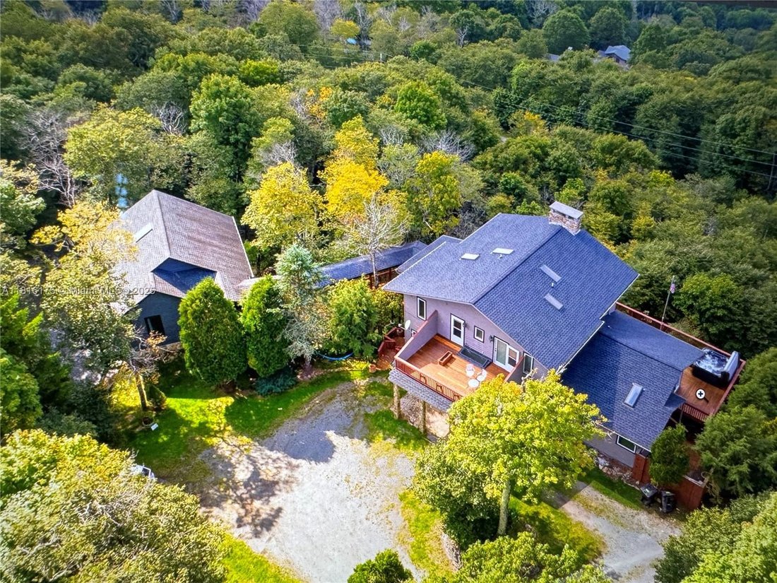 House in Banner Elk, North Carolina, United States 3 - 16636014