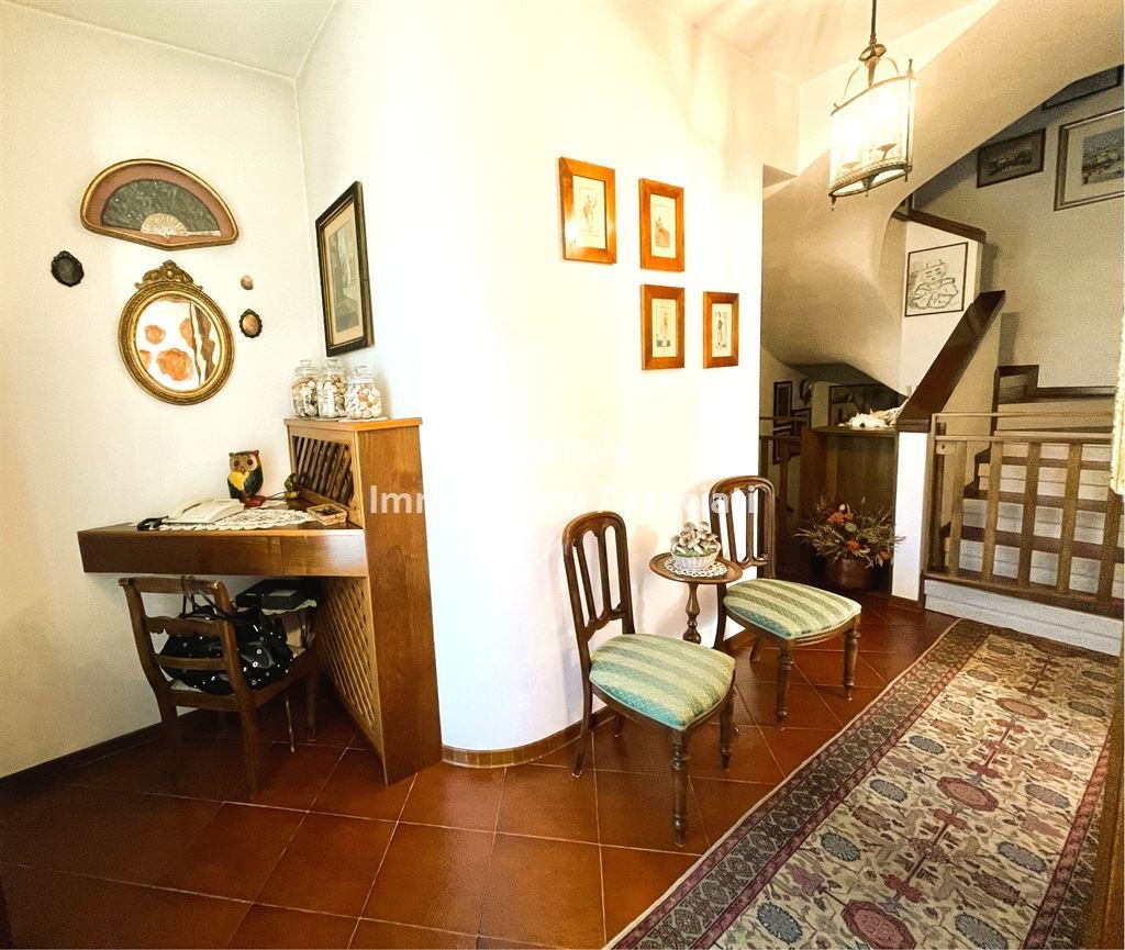 Villa in Bassano del Grappa, Veneto, Italy 3 - 16410868