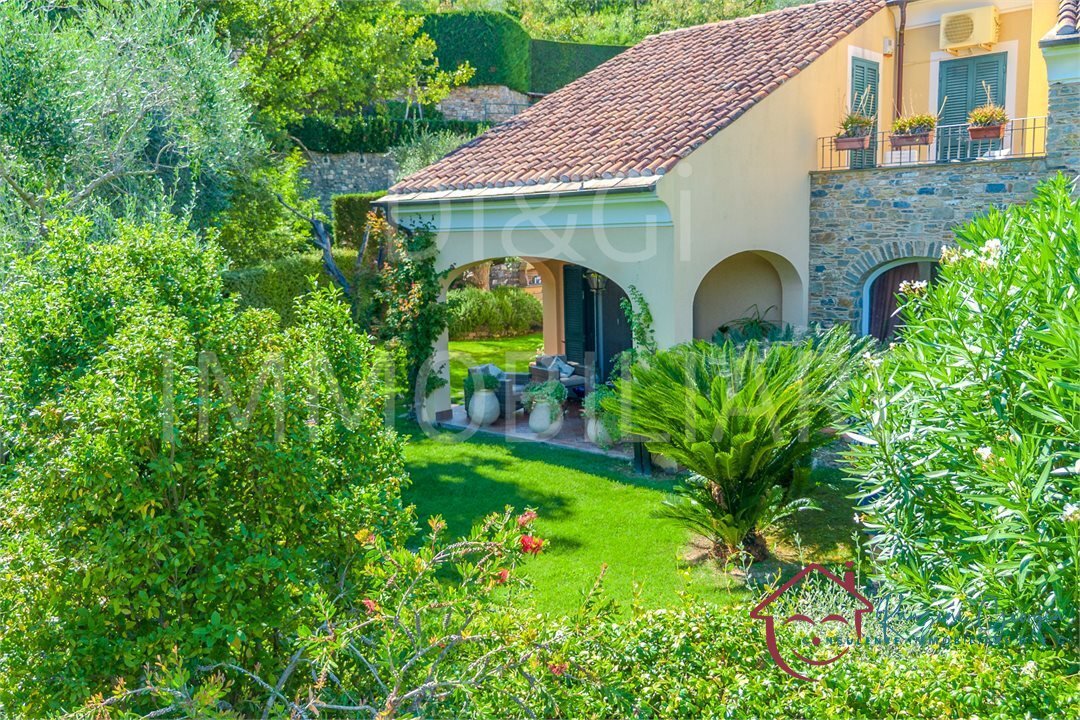 Villa in Garlenda, Liguria, Italy 4 - 16647854