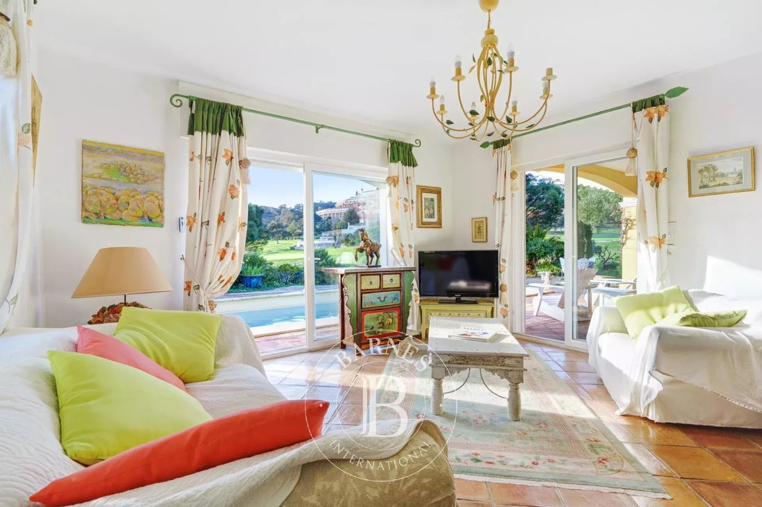 Villa in Nartelle-Noyer-Bellevue-bd des Sardinaux, Sainte-Maxime, France 5 - 15303305