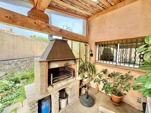 House in Grasse, Provence-Alpes-Côte d'Azur, France 2 - 16629836