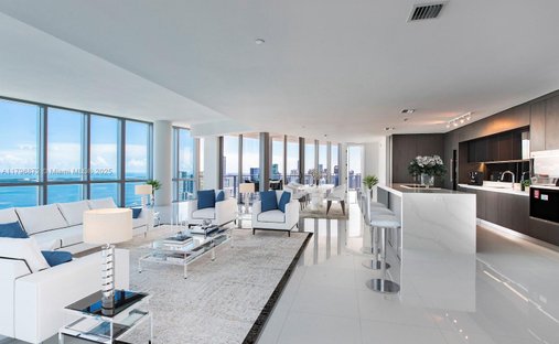 Condo in Miami, Florida, United States 1
