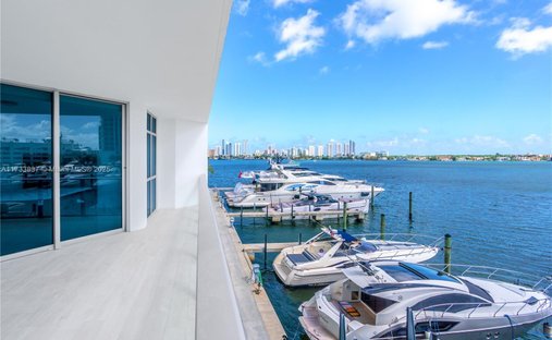 Condo in Golden Beach, Florida, United States 1