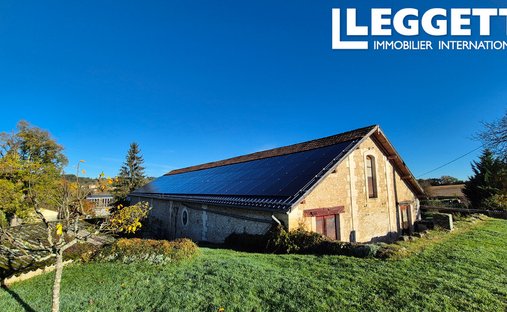 Castle for Sale in Périgueux, Nouvelle-Aquitaine, France