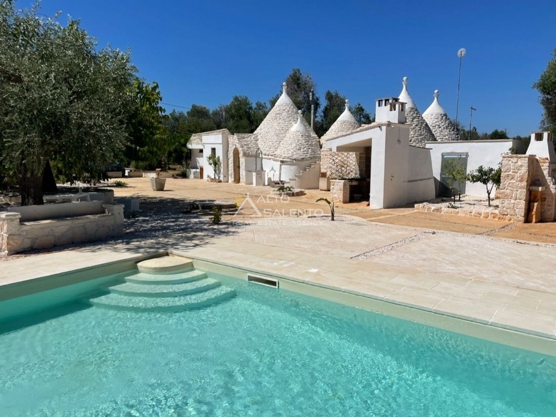 Country House in Ceglie Messapica, Apulia, Italy 2 - 16631417