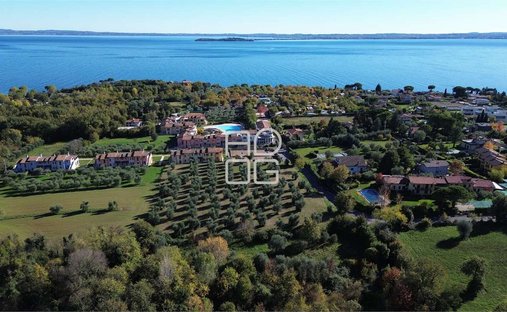Land in Moniga del Garda, Lombardy, Italy 1