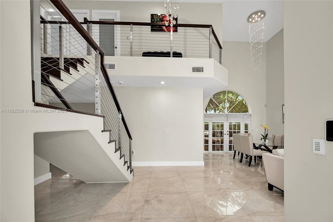 House in Miami, Florida, United States 5 - 16640366