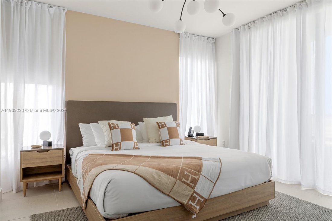 Condo in Miami, Florida, United States 3 - 16638498