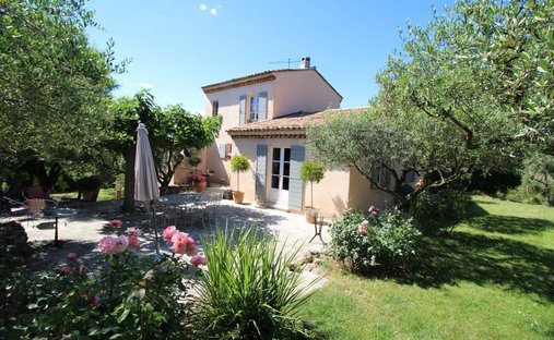 Villa a Brignoles, Provenza-Alpi-Costa Azzurra, Francia 1