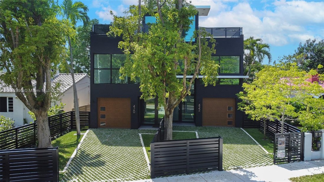 House in Miami, Florida, United States 3 - 16639372